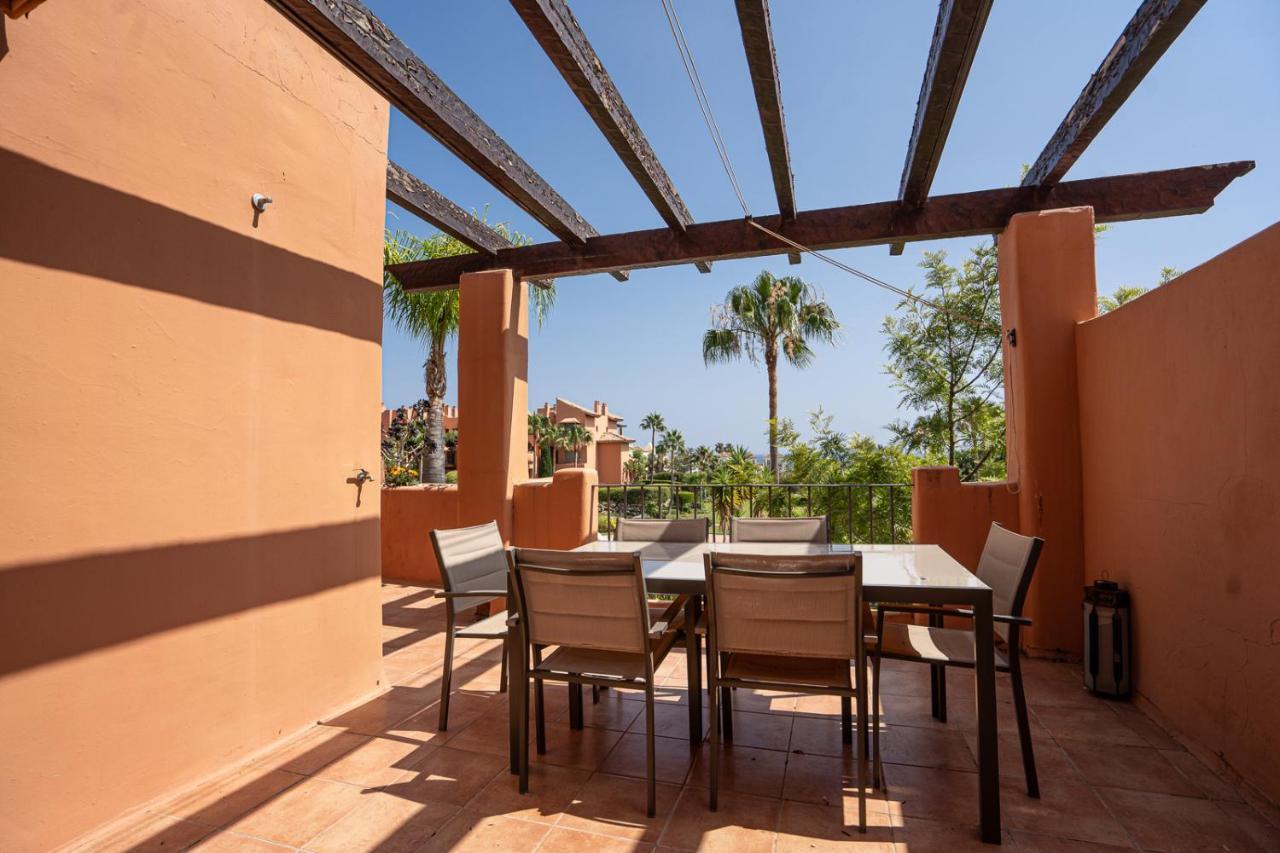 El Sol Sotoserena 2 Bedroom Apartment Estepona Exterior photo
